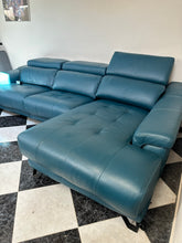 Load image into Gallery viewer, 1001 - High quality ELECTRIC leather L-shaped sofa. Teal color. In very good condition! (Sides: 285cm and 182cm)
