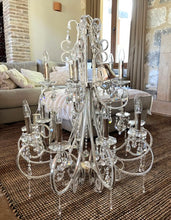 Load image into Gallery viewer, 1025 - Large and high quality chandelier (100cm high, 60cm wide)
