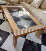 Load image into Gallery viewer, 1115 - Coffee table 125€ (120cm x 70cm, 40cm high)!  (matching furniture, Ref# 1079 - 1082)

