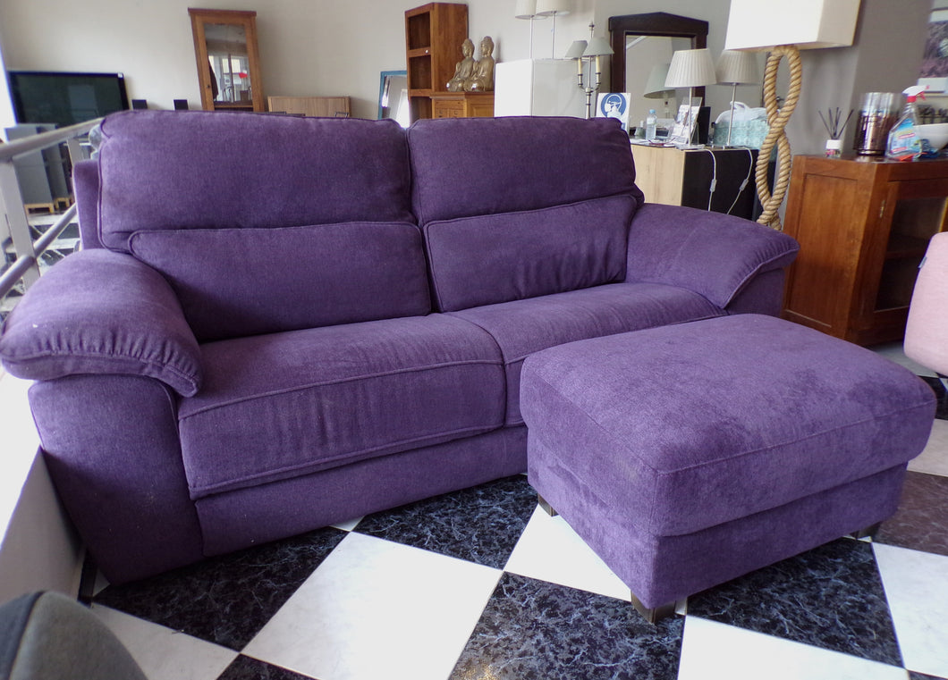 1074 - Very nice fabric purple sofa  (200cm) 225€ (foot rest sold!!)