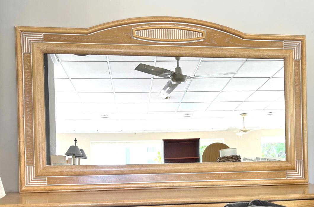1116 - Heavy high quality mirror (173cm x 102cm) in very good condition   (matching furniture, Ref# 1079 - 1082)