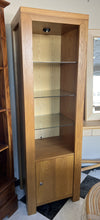 Load image into Gallery viewer, 1090 - Oak unit with glass shelves and light (55cm x 45cm, 175cm high).
