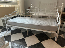 Load image into Gallery viewer, 1088 - Day bed (extends to double bed) with 2 mattresses (90cm x 200cm)
