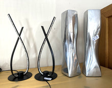 Load image into Gallery viewer, 1191 - Lamps (32cm) both for 35€ (click to see them light up) VASES SOLD!

