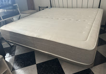 Cargar imagen en el visor de la galería, 1099 - Large mattress (superking 180cm x 190cm) + tapi (soild) base! In good condition!
