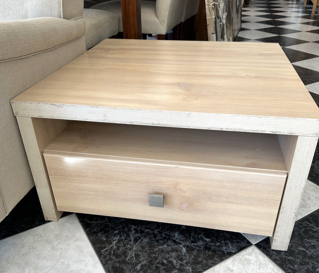 1194 - Heavy wooden Coffee table with drawers on front and back (77cm x 77cm, 43cm high)