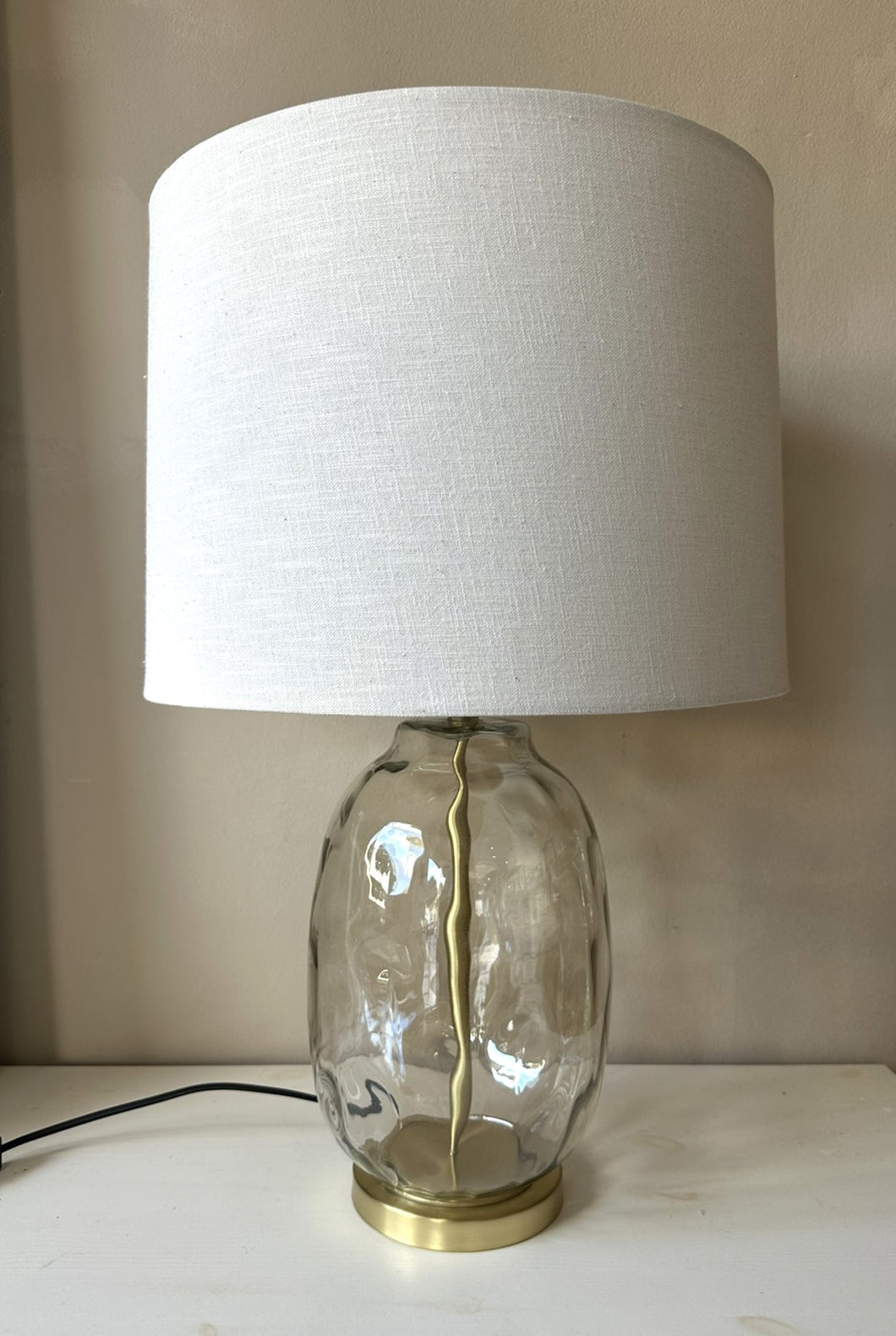 1046 - Tall table lamp (62cm high)