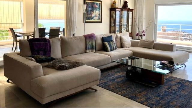 1000 - This very large sofa is coming in on Monday! From high quality brand 