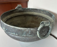 Cargar imagen en el visor de la galería, 1109 - Antique Chinese bronze bowls. We have FOUR. They are all about 36cm in diameter. 85-95€ each.
