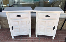 Load image into Gallery viewer, 1042 - Two Castilian cabinets (50cm x 33cm, 62cm high) 115€ for both
