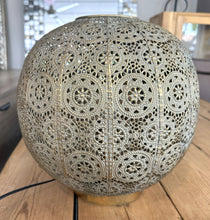 Cargar imagen en el visor de la galería, 1140 - Lamp (30cm)
