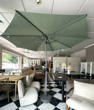 Cargar imagen en el visor de la galería, 1145 - Parasol (gray and green) (3m diameter)
