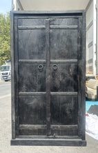 Cargar imagen en el visor de la galería, 1003 - HEAVY (!!!) wooden rustic vintage cabinet (Shelves inside) (108cm x 42cm, 194cm high)
