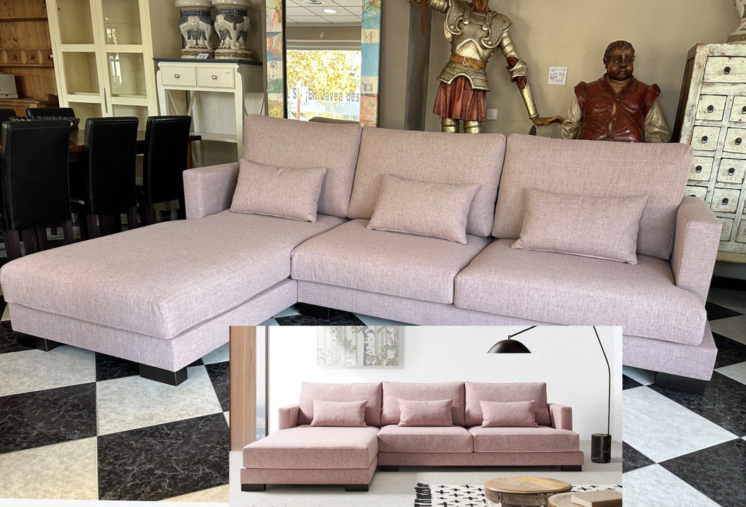 1001 - WE ARE NOW SELLING OUR DISPLAY SOFA! FACTORY NEW! NEW PRICE IS 1250€, DISPLAY 950€! IN PERFECT CONDITION!  (Sides: 282cm and 195cm)