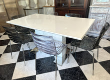 Load image into Gallery viewer, 1012 - High gloss dining table (160cm x 90cm) + 6 chairs. =365€ for the set.
