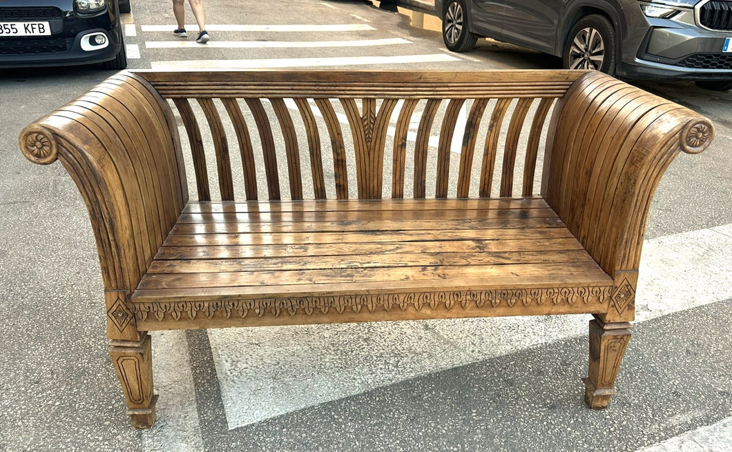 1005 - Rustic solid bench (155cm wide and back is 86cm high)