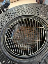 Cargar imagen en el visor de la galería, 1008 - BBQ lounge set! (Four armchairs + cushions + table with BBQ in the middle!) (Table is 124cm across)  RESERVED!
