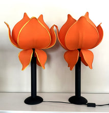 Load image into Gallery viewer, 1018 - Two high quality table lamps 185€ for both (72cm).
