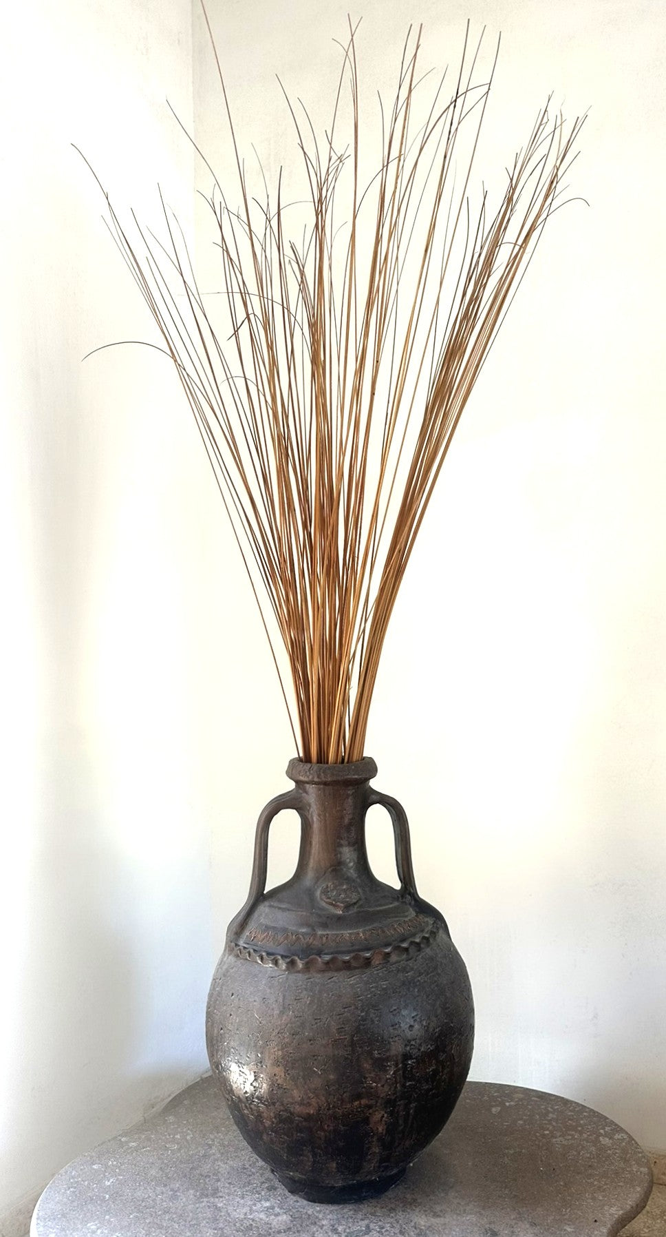 1016 - Heavy high quality pot! (pot 83cm high)