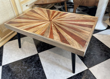 Cargar imagen en el visor de la galería, 1023 - Coffee table (90cm x 56cm, 36cm high)

