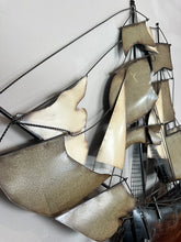 Load image into Gallery viewer, 1179 - Metal wall decoration (90cm x 85cm)
