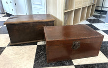 Load image into Gallery viewer, 1118 - Left: Chest vintage 105€  (67cm x 41cm, 33cm high) Right: Chest vintage 95€(60cm x 38cm, 27cm high)
