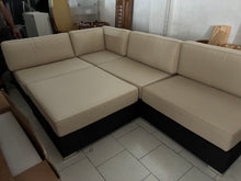 Cargar imagen en el visor de la galería, 1007 - We have a VERY LARGE 9 -piece rattan sofa suite in our warehouse!! It is modular and can be put in different shapes, all the cushions are in the same color, just different light. ALL pieces for 950€. All in very good condition!
