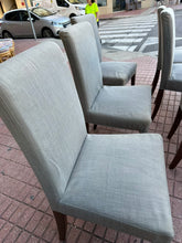 Cargar imagen en el visor de la galería, 1165 - Set of 6 dining chairs in very good condition. 185€ for all 6!
