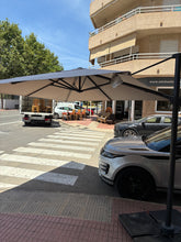 Cargar imagen en el visor de la galería, 1178 - Parasol, in very good condition (the base is not wiped off on the photo, therefore does not look good) The parasol is 286cm x 286cm. From "Natural".
