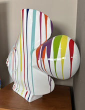 Load image into Gallery viewer, 1003 - Fish statue (68cm x 54cm)
