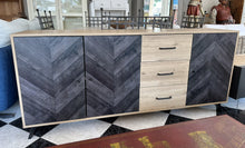 Load image into Gallery viewer, 1014 - ******FACTORY NEW******* Sideboard (181cm x 40cm, 81cm high) (laminate)
