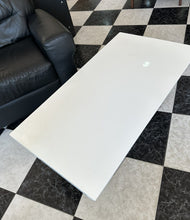 Load image into Gallery viewer, 1055 - High quality high gloss coffee table (110cm x 60cm)
