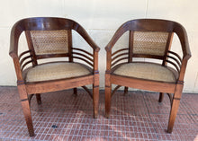 Cargar imagen en el visor de la galería, 1020 - Two very nice rustic chairs. 145€ for both
