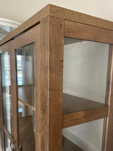 Load image into Gallery viewer, 1011 - Display cabinet (the back board is not attached yet, photo will be updated) (100cm x 43cm, 187cm high).
