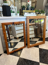 Cargar imagen en el visor de la galería, 1138 - Castilian mirrors (Left: 50cm x 70cm  Right: 50cm x 70cm) 35€ each

