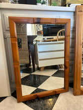Cargar imagen en el visor de la galería, 1138 - Castilian mirrors (Left: 50cm x 70cm  Right: 50cm x 70cm) 35€ each
