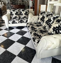 Load image into Gallery viewer, 1002 - Chesterfield sofas, both for 695€. (205cm and 165cm) In very good condition!

