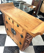 Load image into Gallery viewer, 1013 - Qing Dynasty Vintage Chinese Altar Cabinet (112cm x 42cm, 96cm high).
