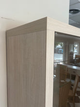 Cargar imagen en el visor de la galería, 1168 - Display cabinet (50cm x 43cm, 190cm high)
