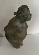 Cargar imagen en el visor de la galería, 1190 - Statues, left: 20€  23cm Right: SOLD!
