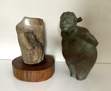 Cargar imagen en el visor de la galería, 1190 - Statues, left: 20€  23cm Right: SOLD!
