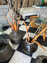 Load image into Gallery viewer, 1017 - Antique Pots! (35-50cm high) 65€ each
