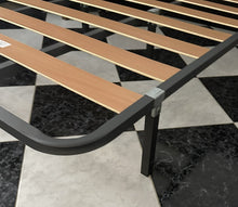 Cargar imagen en el visor de la galería, 1179 - Slatted base (135cm x 190cm)

