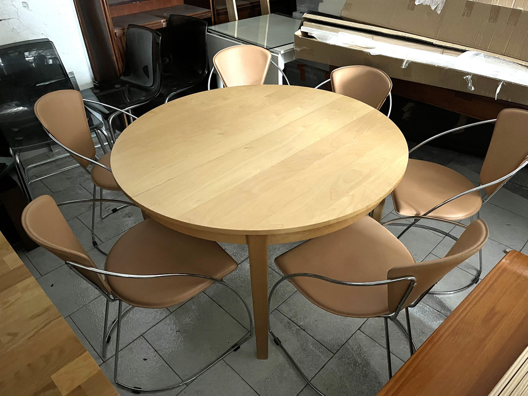 1108 - Round wooden dining table (65€) + 6 chairs (165€). Or both 200€