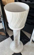Load image into Gallery viewer, 1208 - Vase on pedestal (total height 100cm, vase diameter 27cm)
