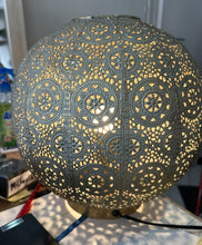 Cargar imagen en el visor de la galería, 1140 - Lamp (30cm)

