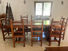 Cargar imagen en el visor de la galería, 1002 - LARGE (240cm x 107cm) and very SOLID (heavy!!) High quality!! fantastic dining set! has to be seen (in our warehouse) + 6 chairs + 2 carvers! All in very good condition!
