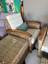 Load image into Gallery viewer, 1000 - Rattan set (consisting of 2 armchairs + side table + coffee table + cushions + pillows).
