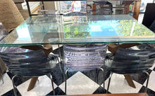Cargar imagen en el visor de la galería, 1003 - High quality EXTENBILE (two leaves) glass table + 8 chairs. (160cm x 90cm or 240cm x 90cm)
