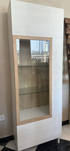 Cargar imagen en el visor de la galería, 1047 - Wooden display cabinets with lights (60cm x 33cm, 171cm high)
